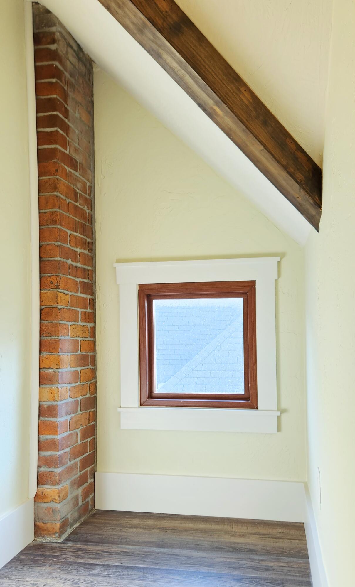 1006 West Walnut Street Property Photo 116