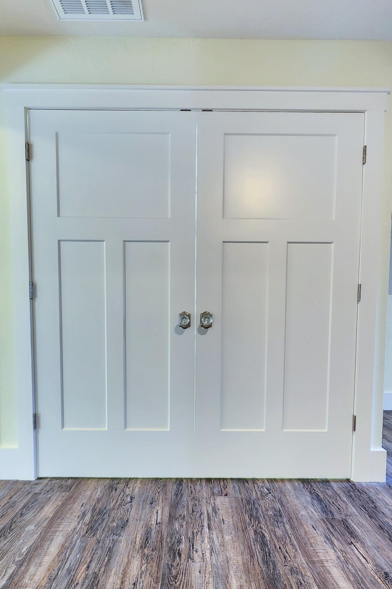 1006 West Walnut Street Property Photo 124