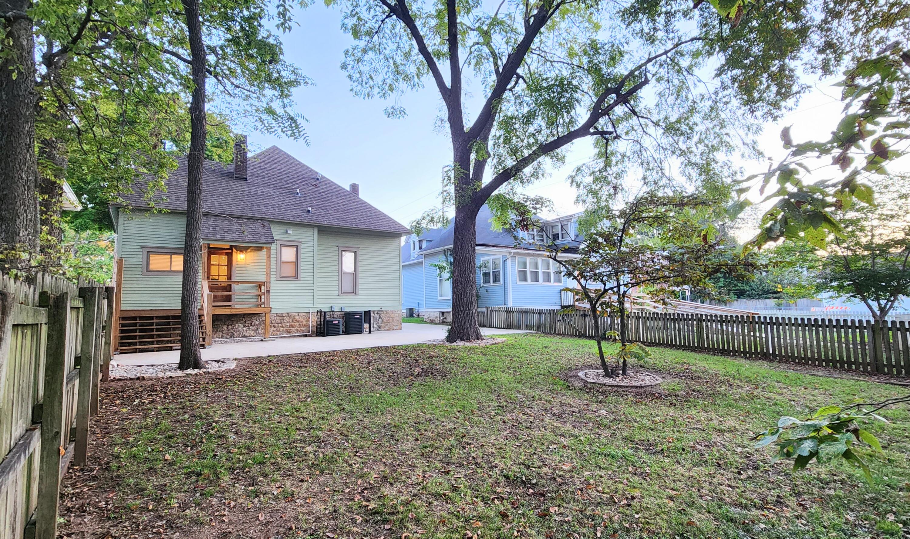 1006 West Walnut Street Property Photo 151