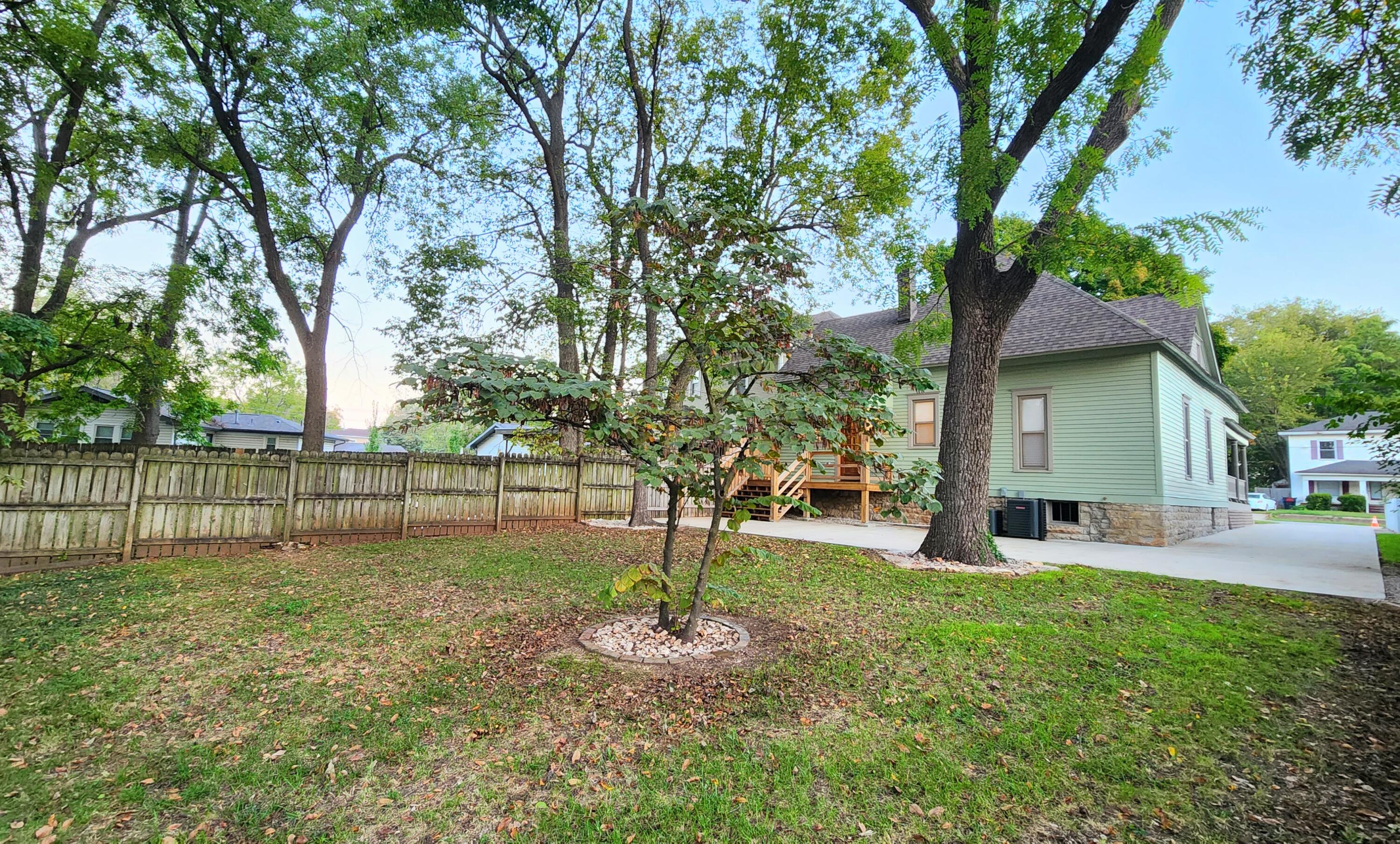 1006 West Walnut Street Property Photo 152