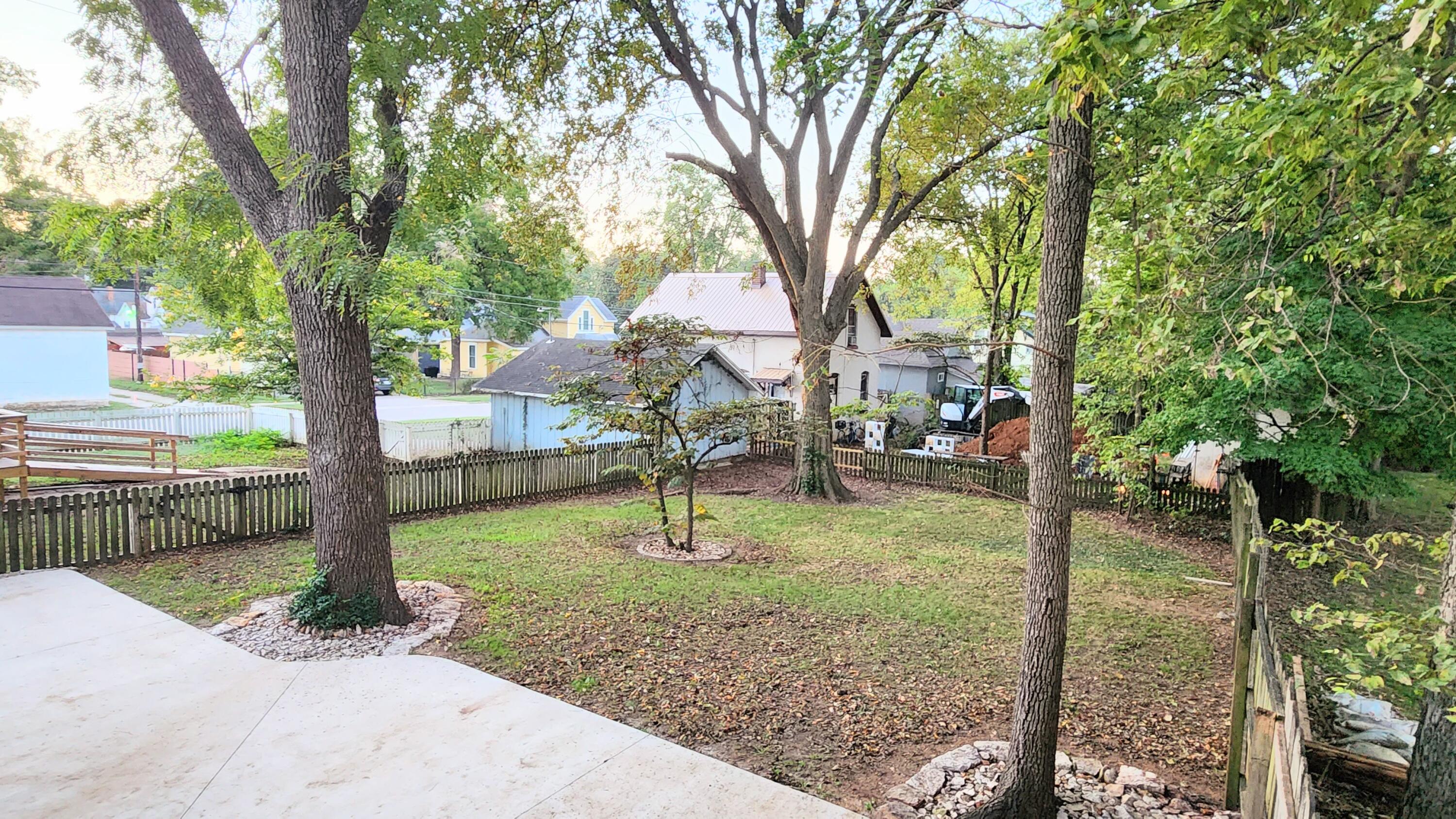 1006 West Walnut Street Property Photo 153