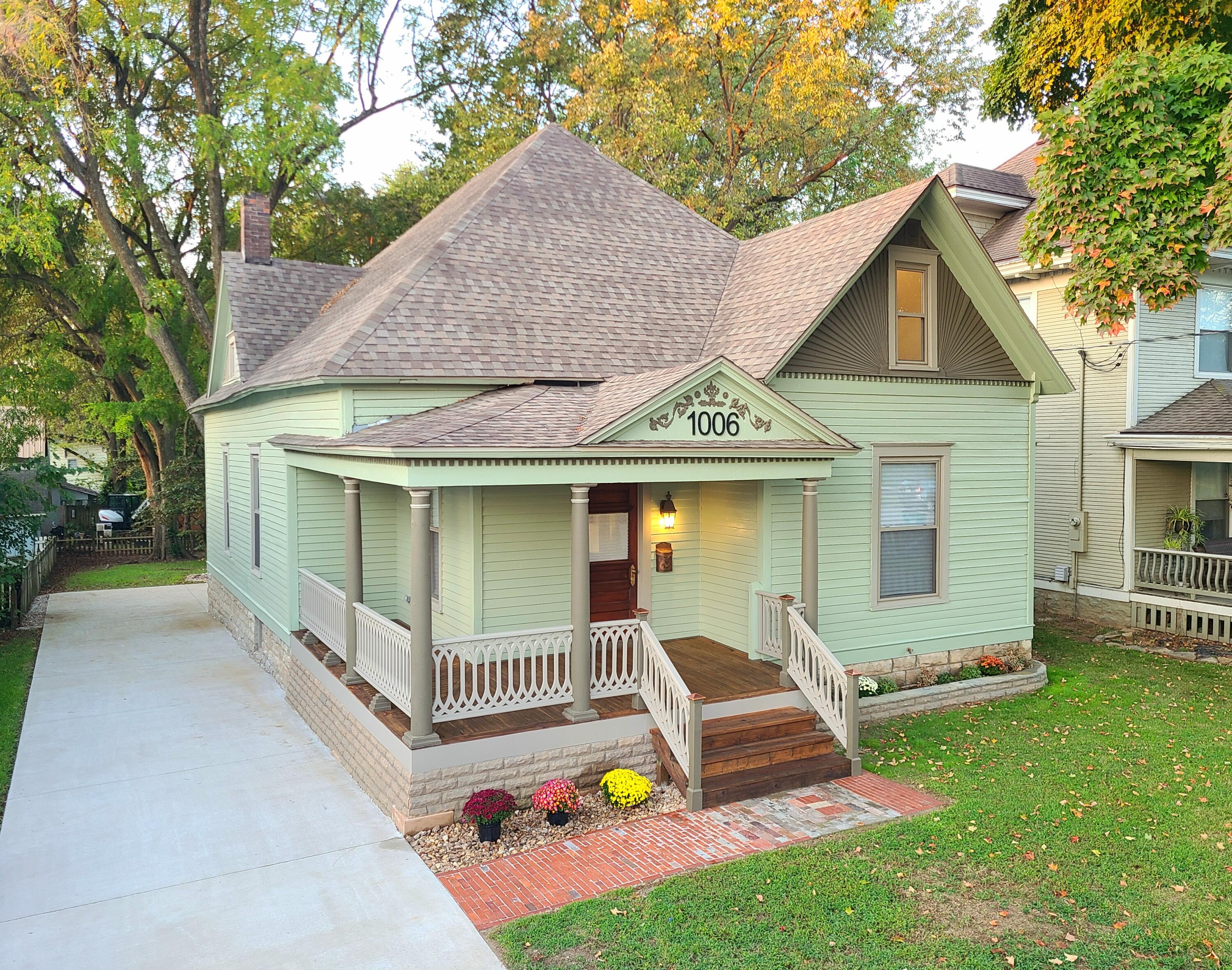 1006 West Walnut Street Property Photo 164