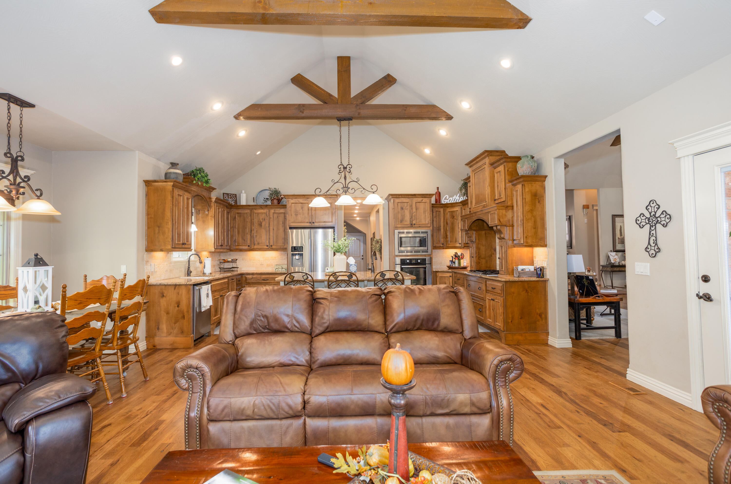 1259 South Rosemoor Drive Property Photo 17