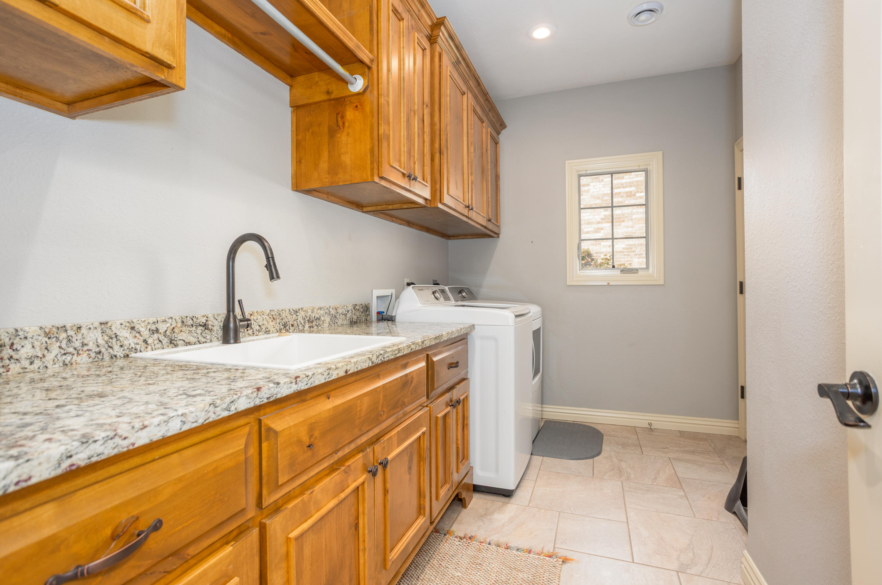 1259 South Rosemoor Drive Property Photo 26