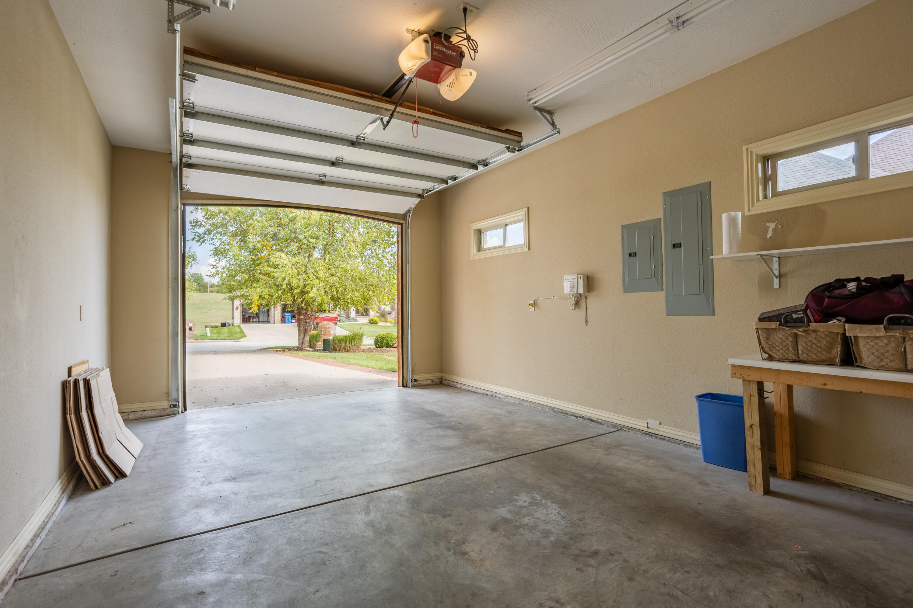 1259 South Rosemoor Drive Property Photo 49