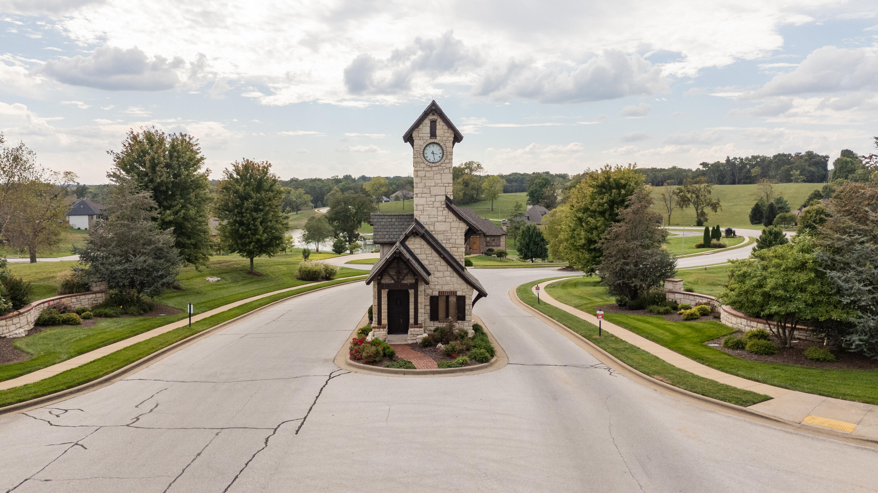 1259 South Rosemoor Drive Property Photo 60