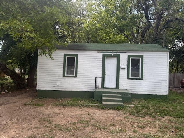 1121 South Fort Avenue Property Photo 1