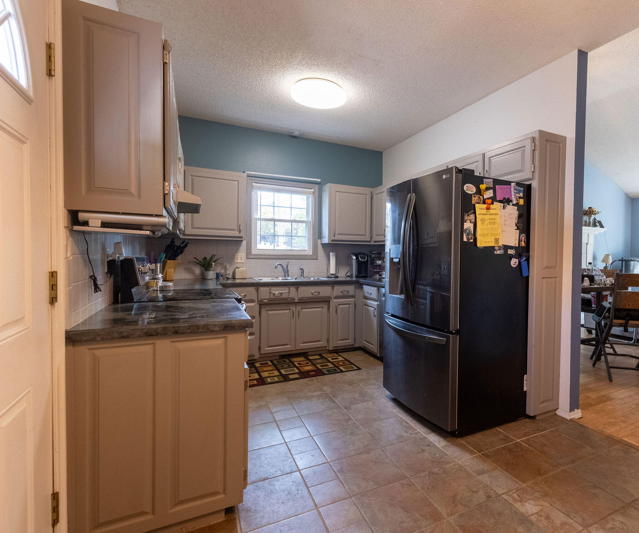 1621 Crestwood Drive Property Photo 9