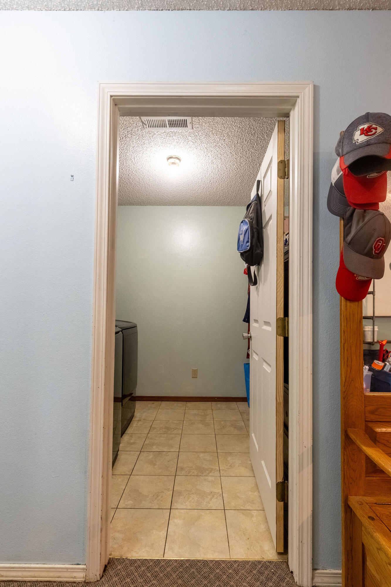 1621 Crestwood Drive Property Photo 25