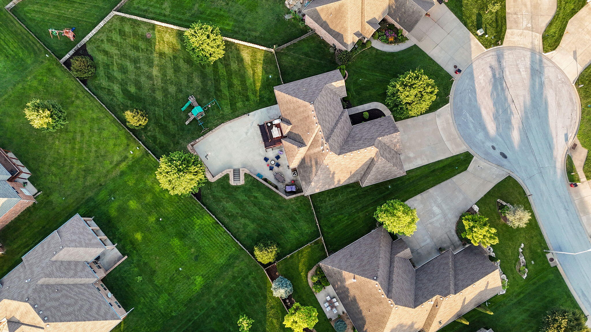 1653 North Oakfair Place Property Photo 4