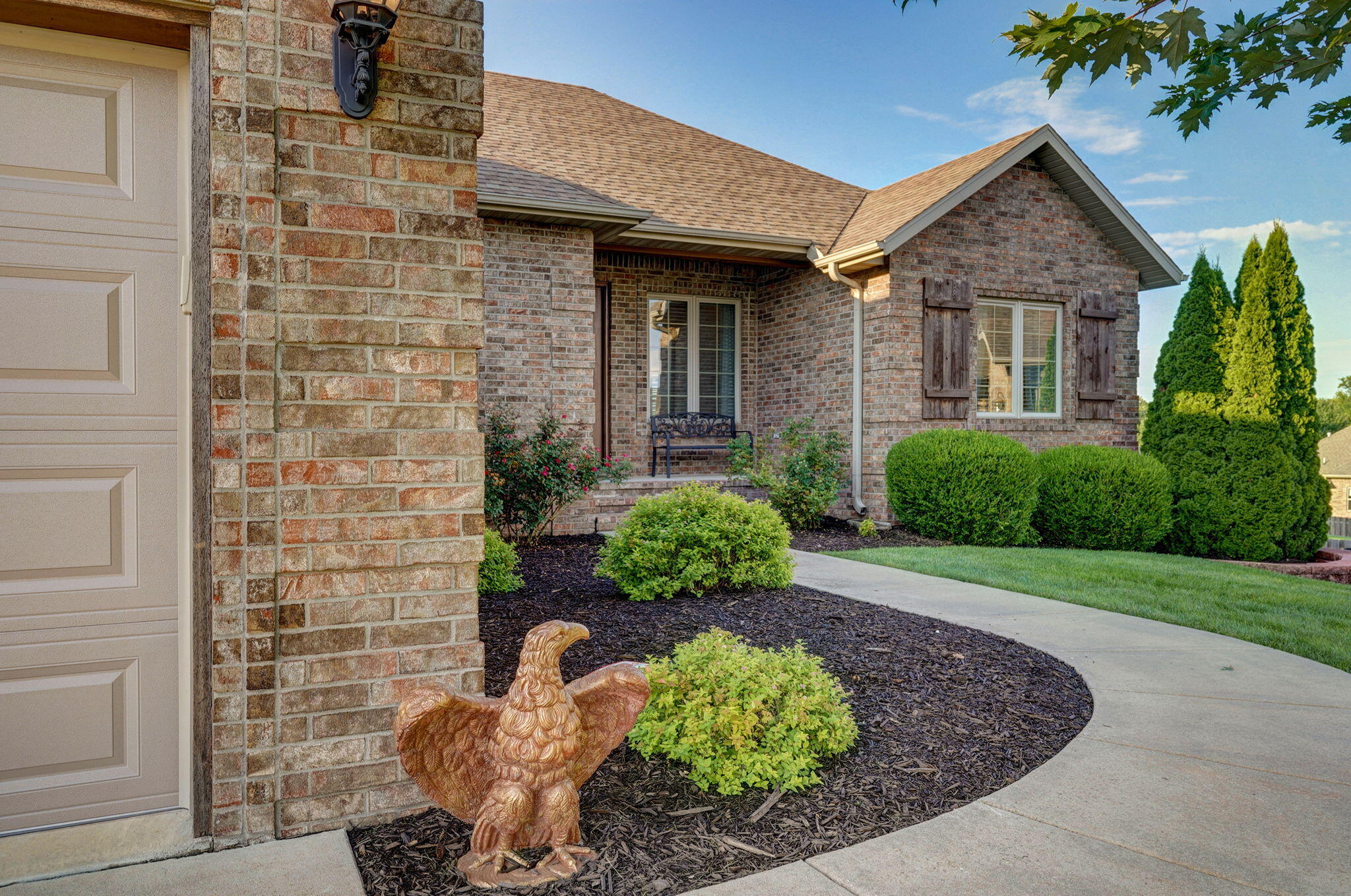 1653 North Oakfair Place Property Photo 5