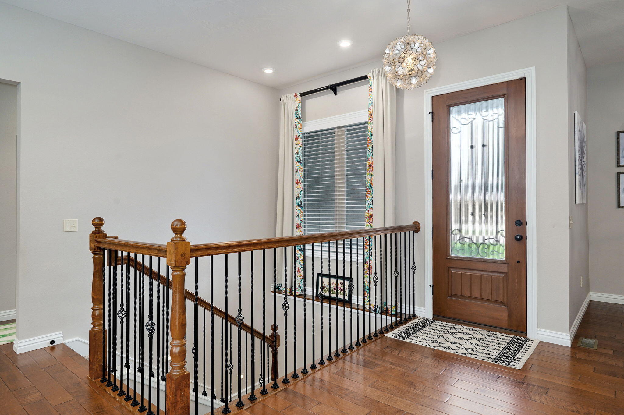 1653 North Oakfair Place Property Photo 7