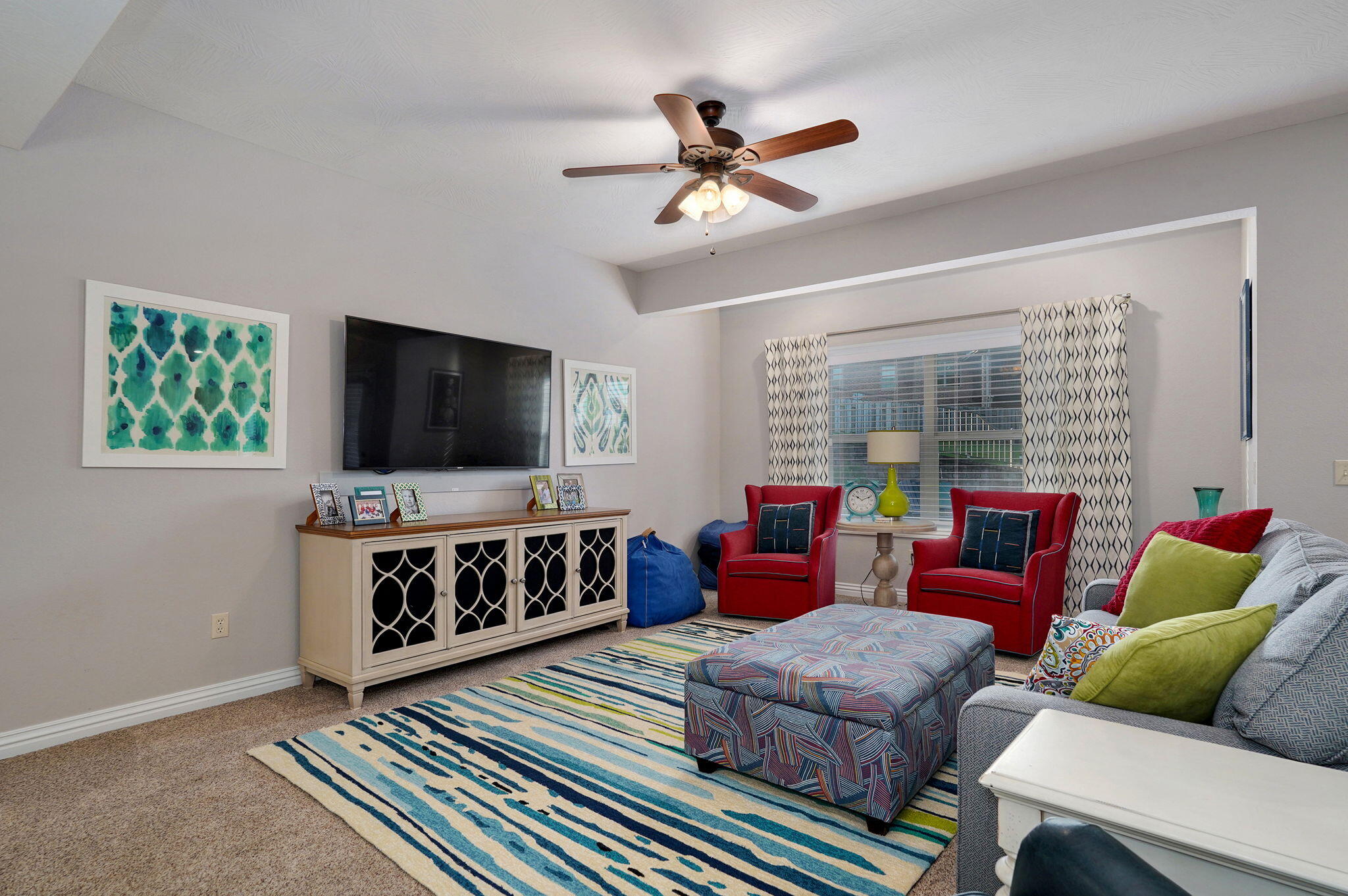 1653 North Oakfair Place Property Photo 32