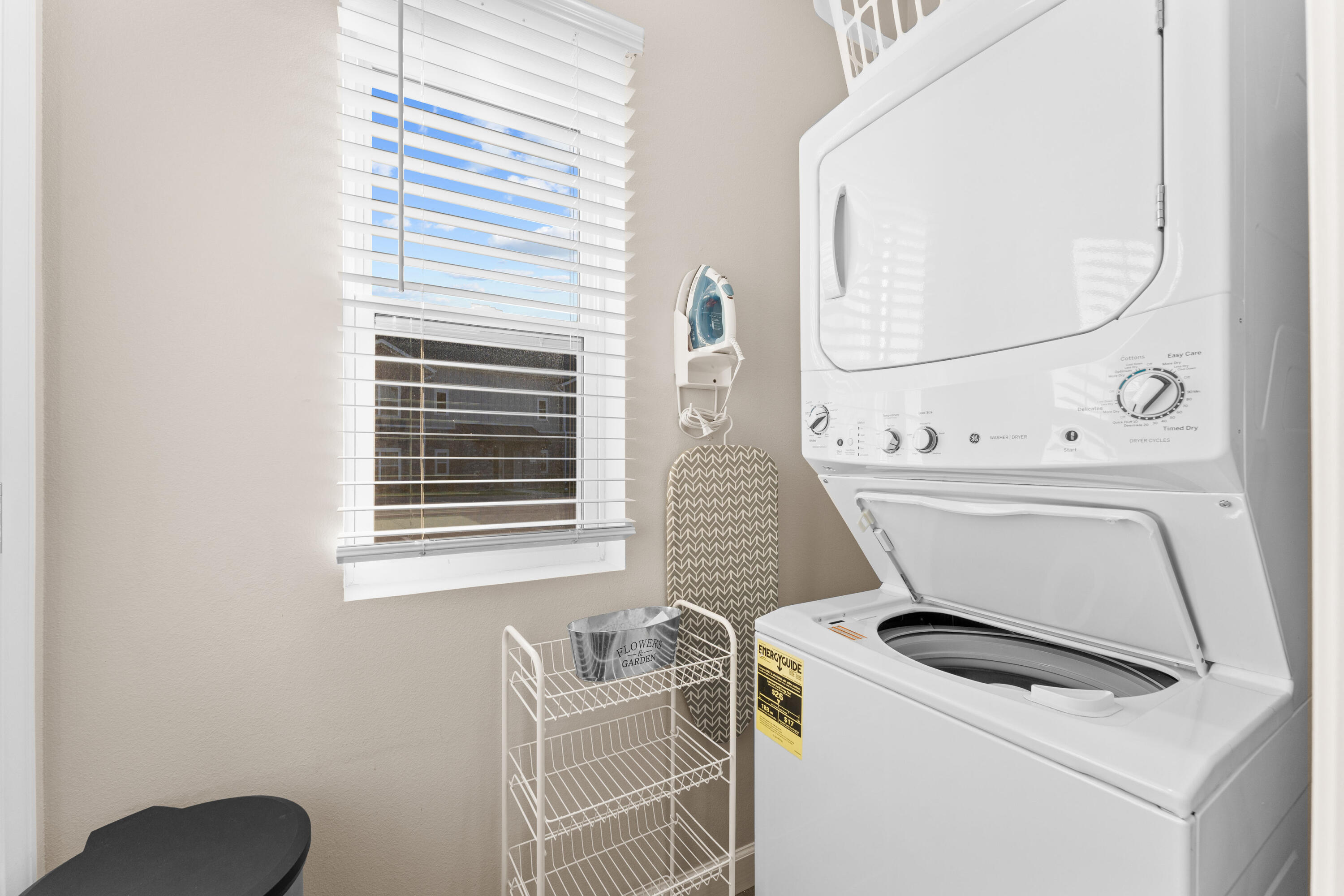 3002 North Vineyards Terrace Property Photo 15