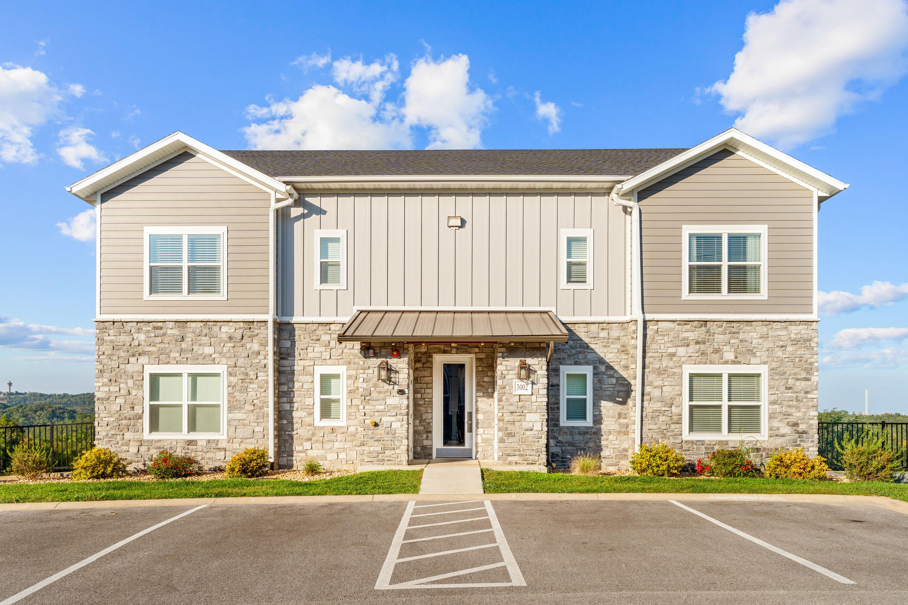 3002 North Vineyards Terrace Property Photo 20