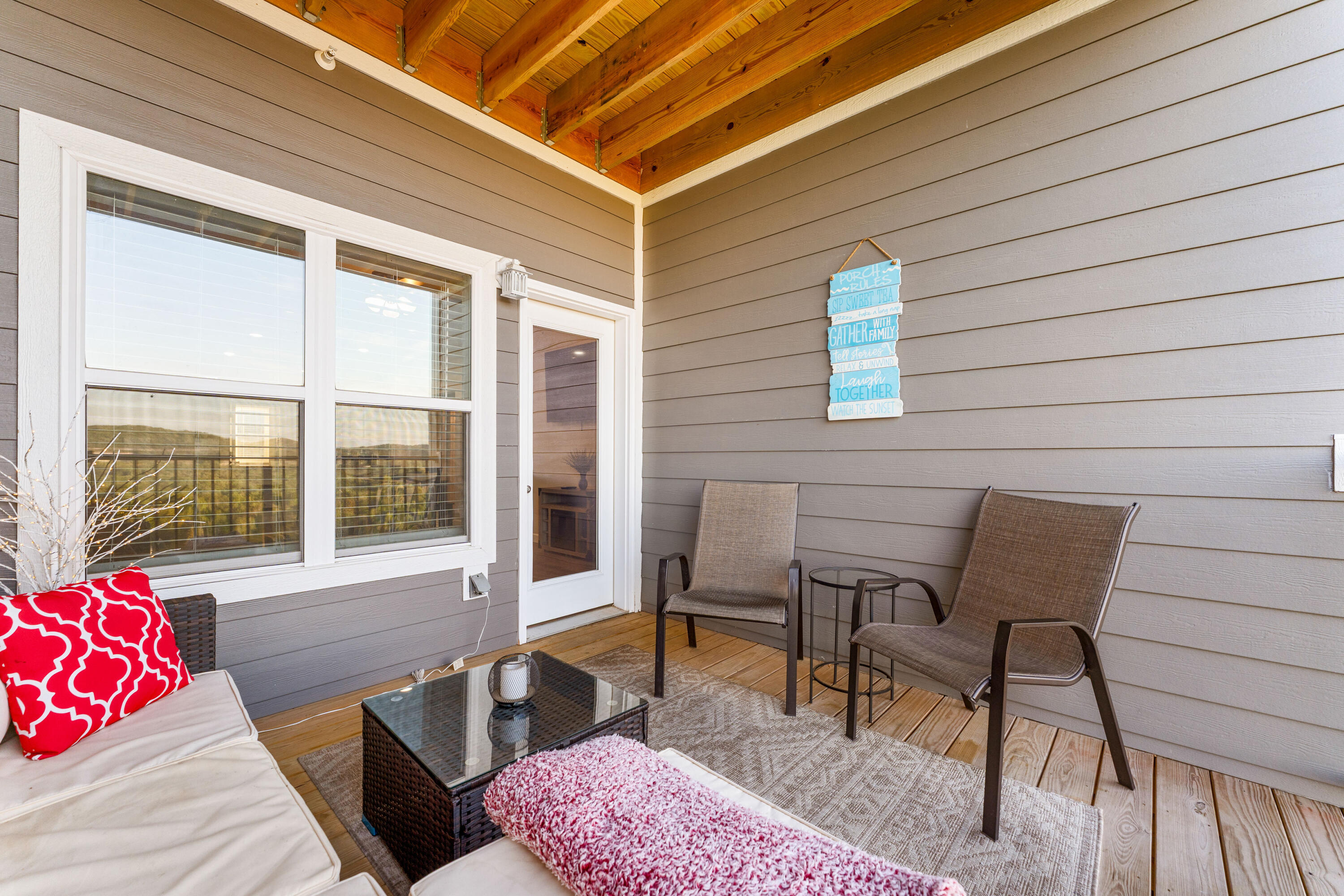 3002 North Vineyards Terrace Property Photo 21