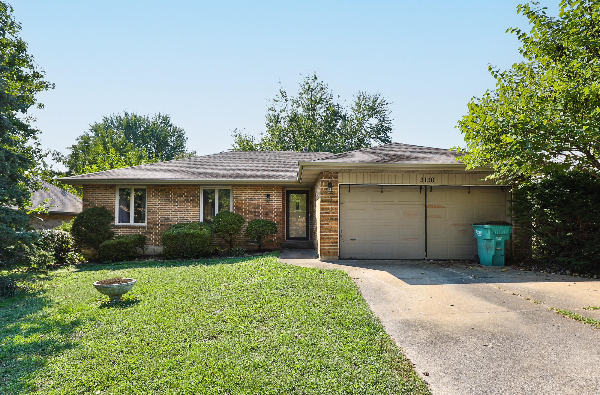 3130 East Meadowmere Street Property Photo 1