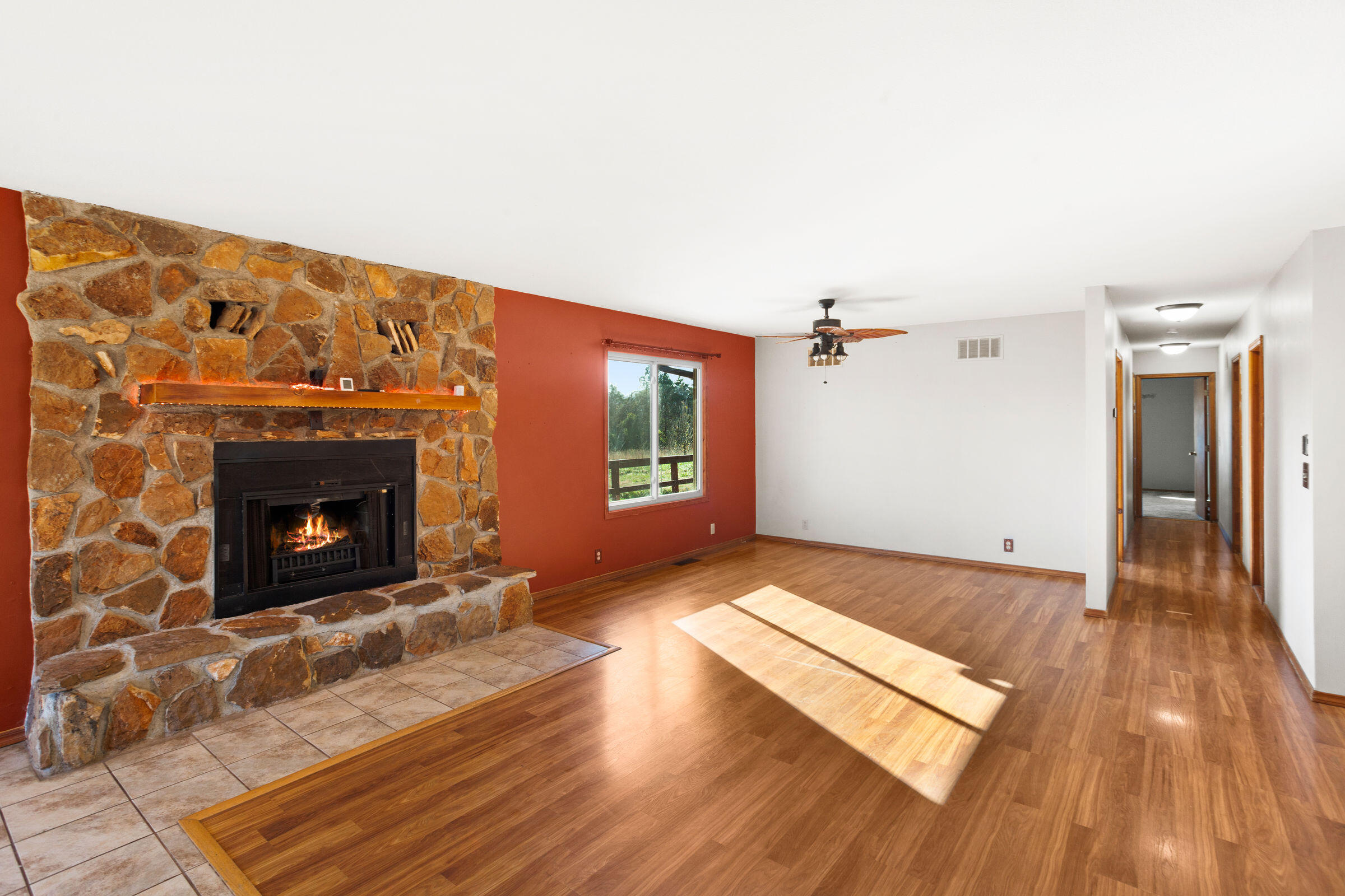 292 Golfers Lane Property Photo 10