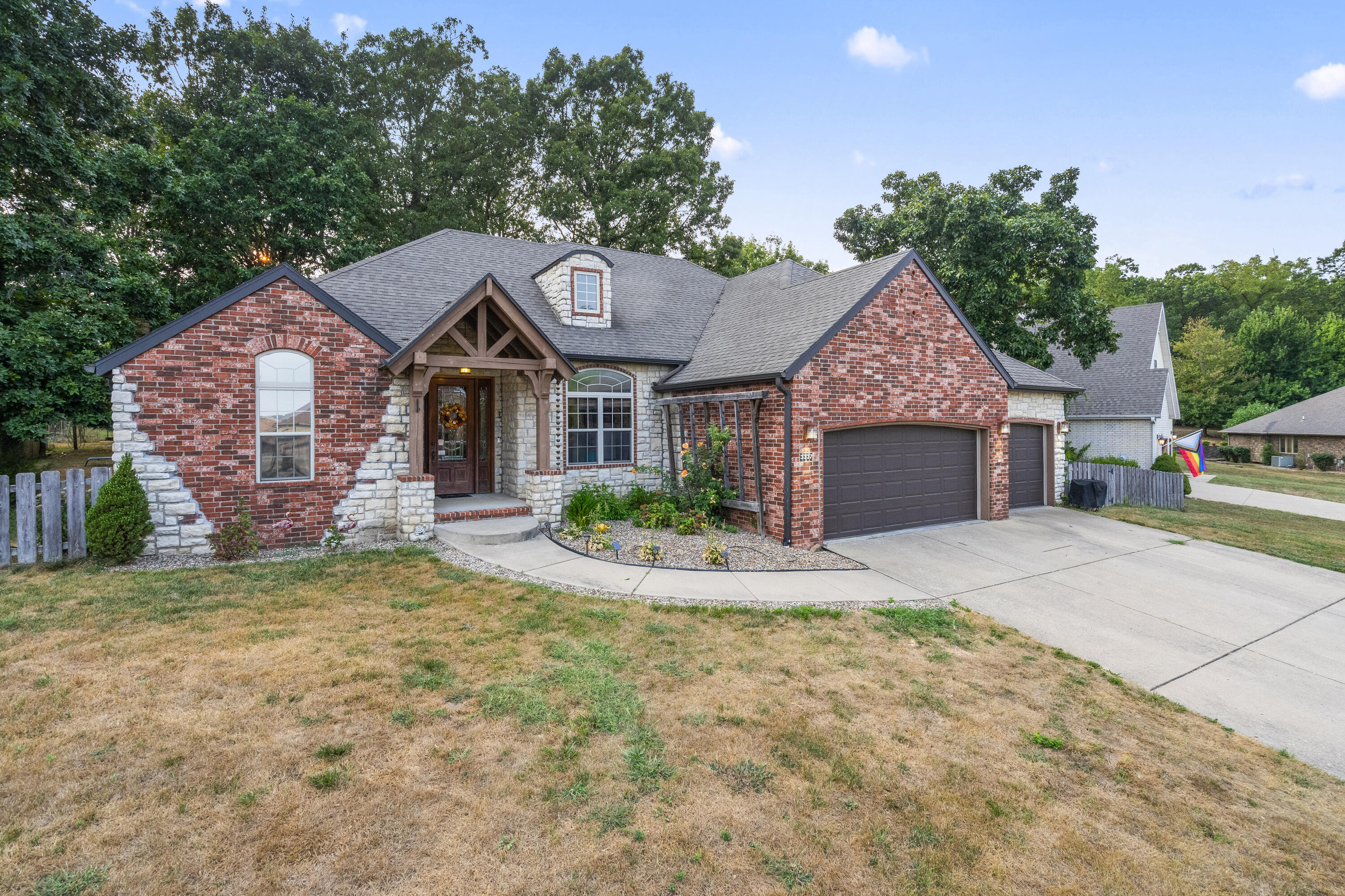 3337 North Colgate Avenue Property Photo 2