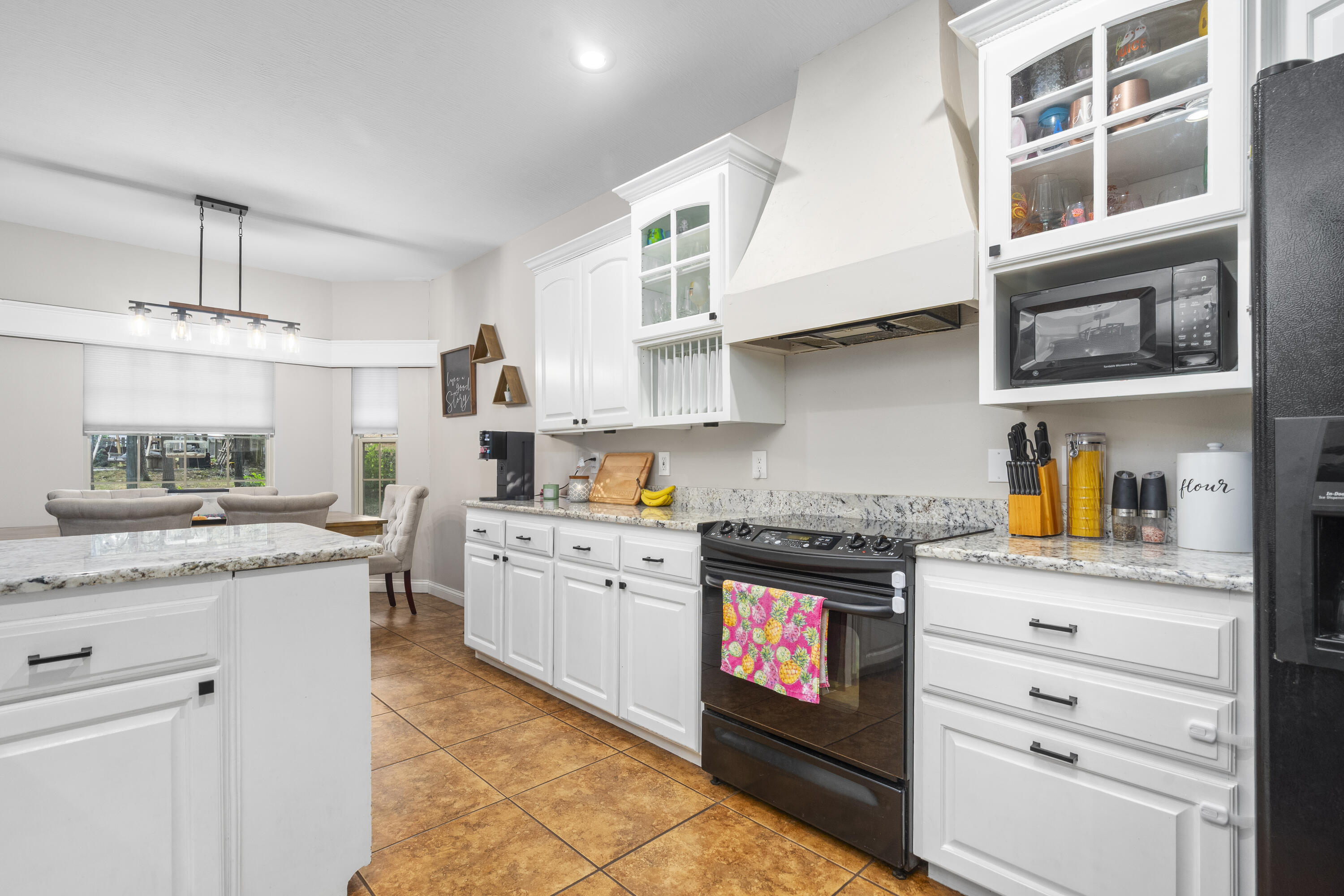 3337 North Colgate Avenue Property Photo 11