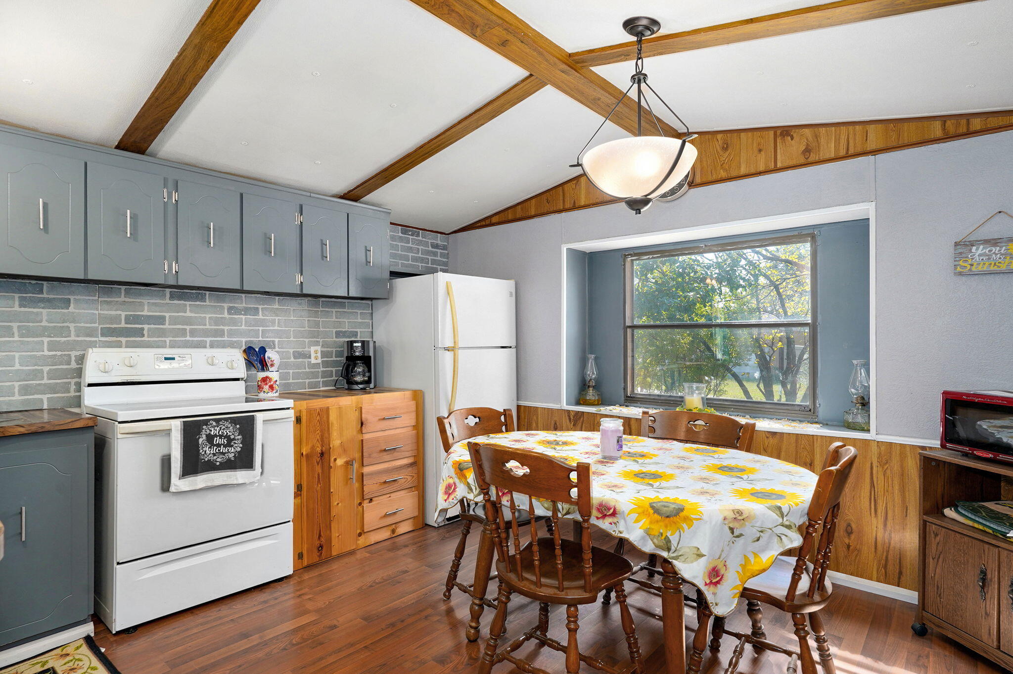 26239 Cardinal Lane Property Photo 12