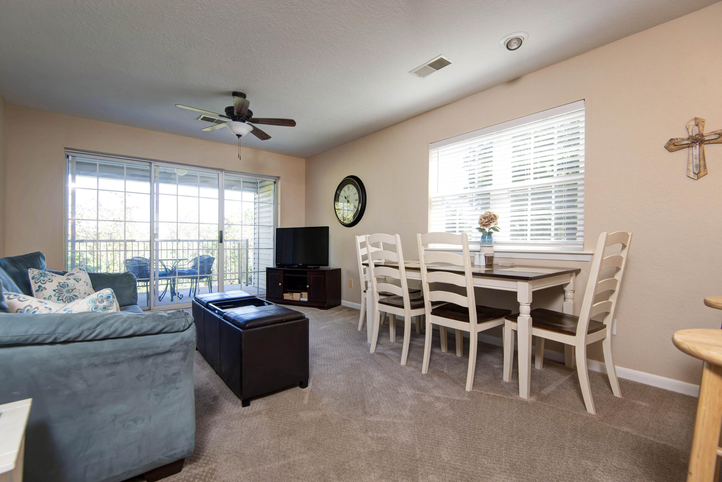 204 Westwood Drive Property Photo 4