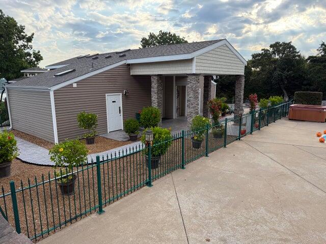 204 Westwood Drive Property Photo 23