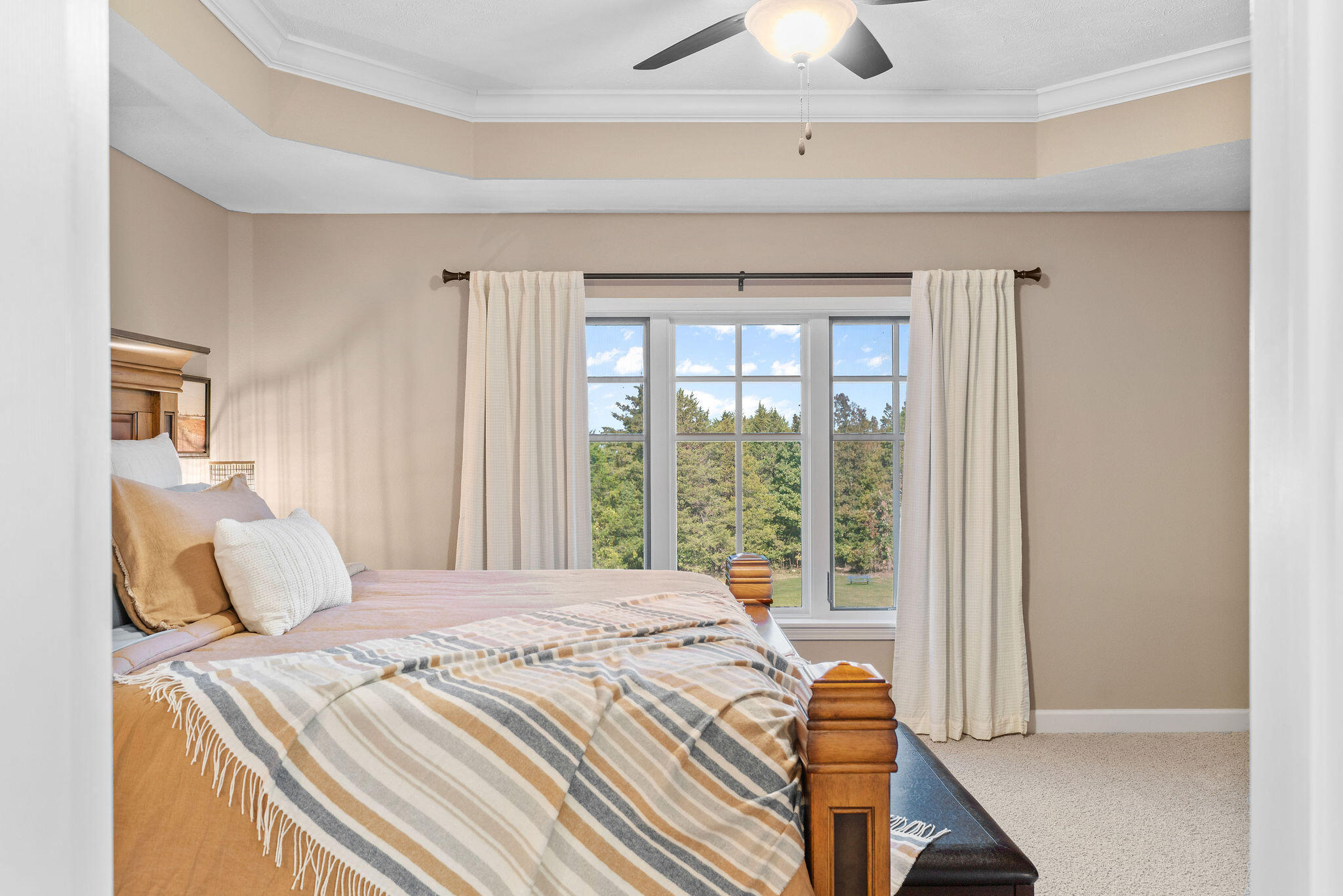 250 Lakewood Drive Property Photo 22