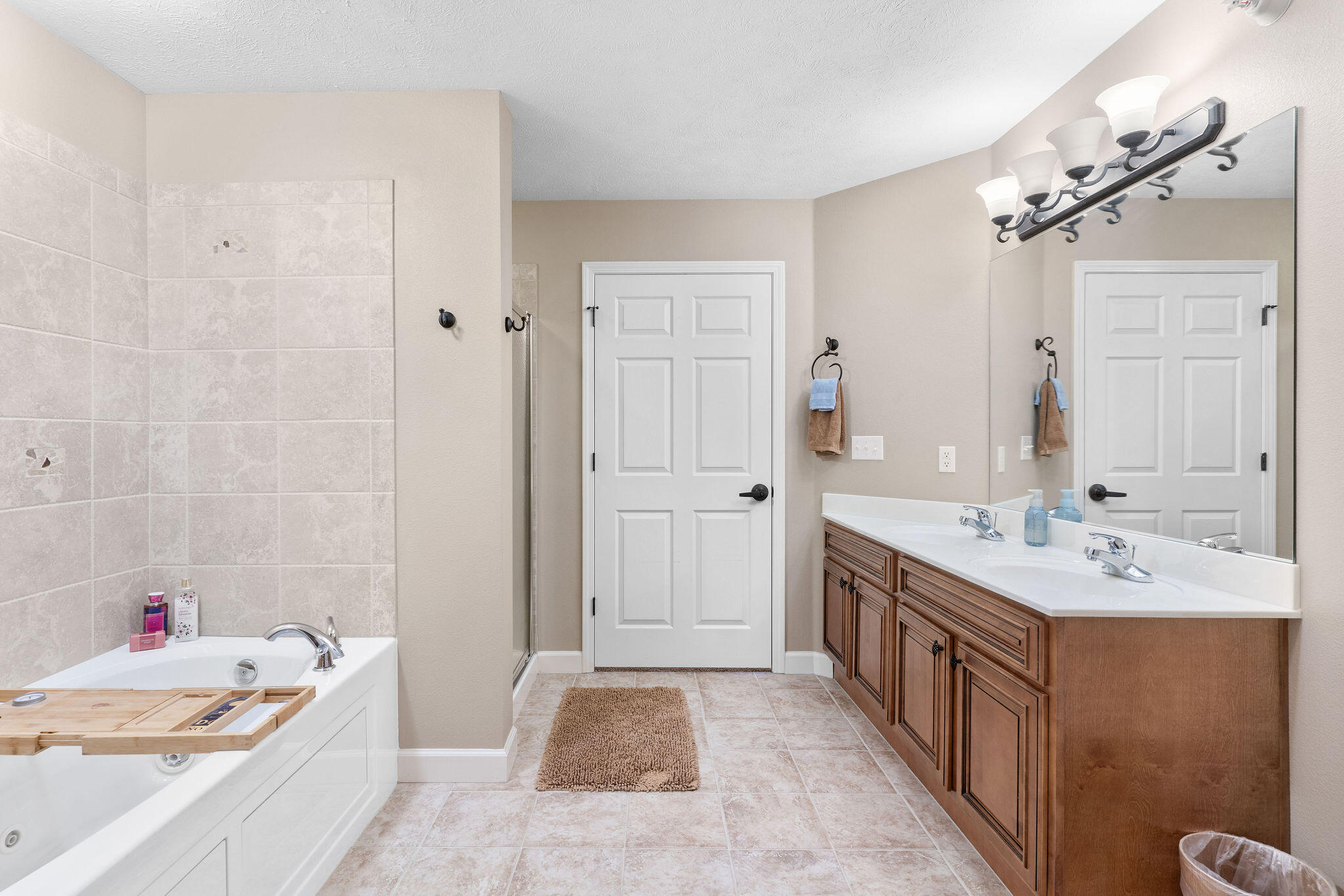 250 Lakewood Drive Property Photo 25