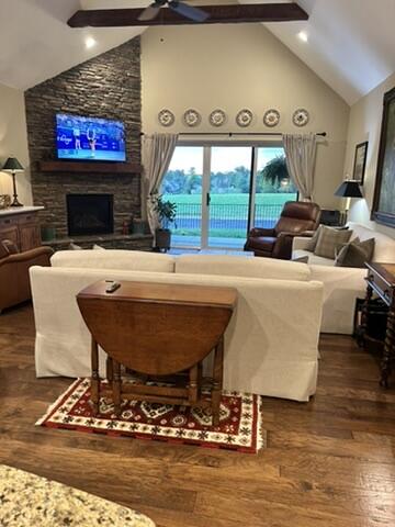 3819 East Brookdale Terrace Property Photo 4