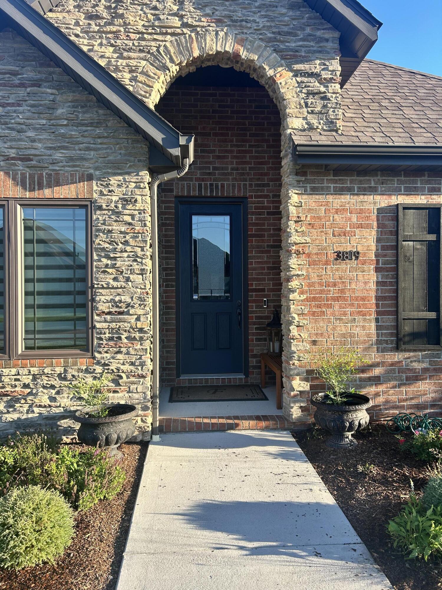 3819 East Brookdale Terrace Property Photo 23