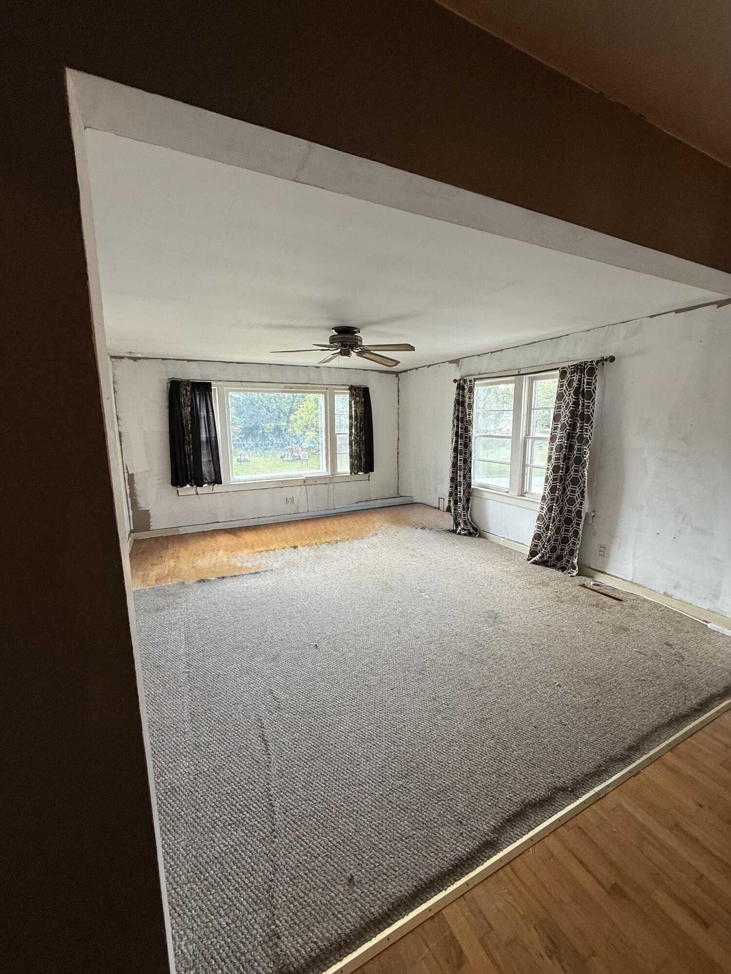 524 East Cherry Street Property Photo 8