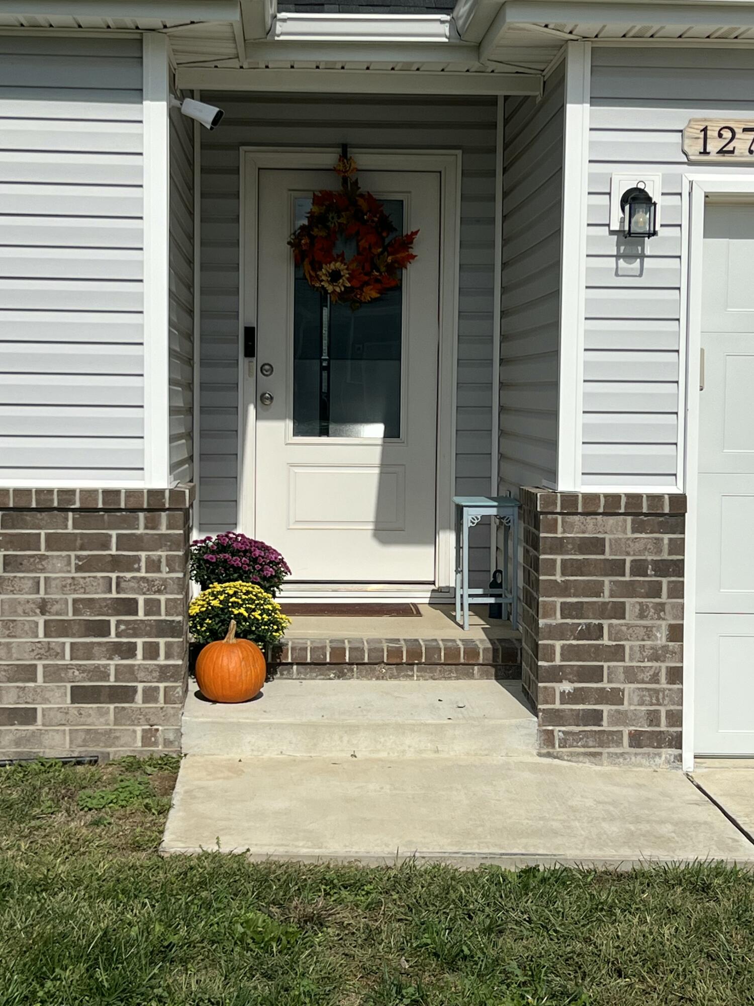 1277 Abercorn Street Property Photo 2