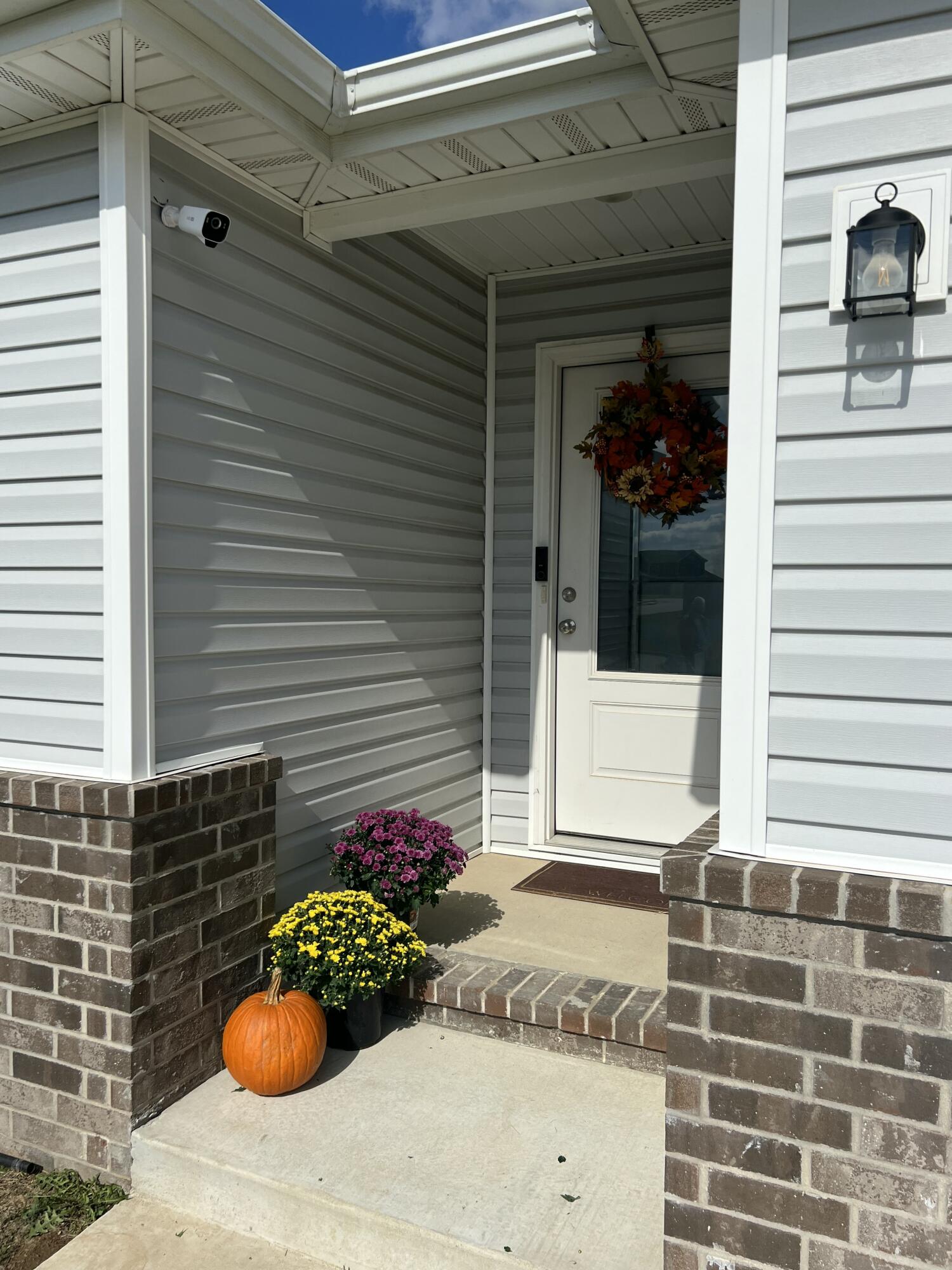 1277 Abercorn Street Property Photo 3