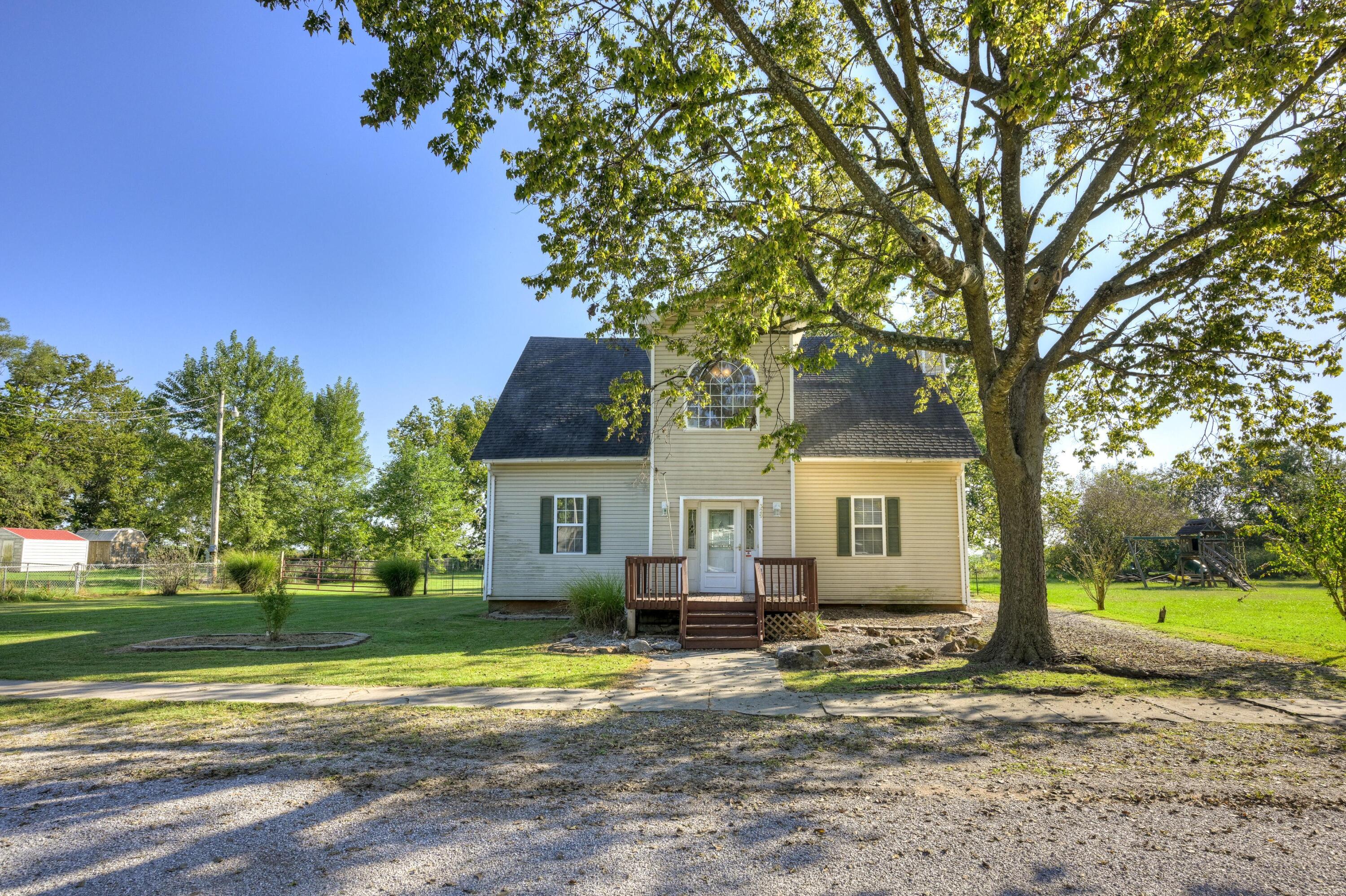 329 South St Street Property Photo 1