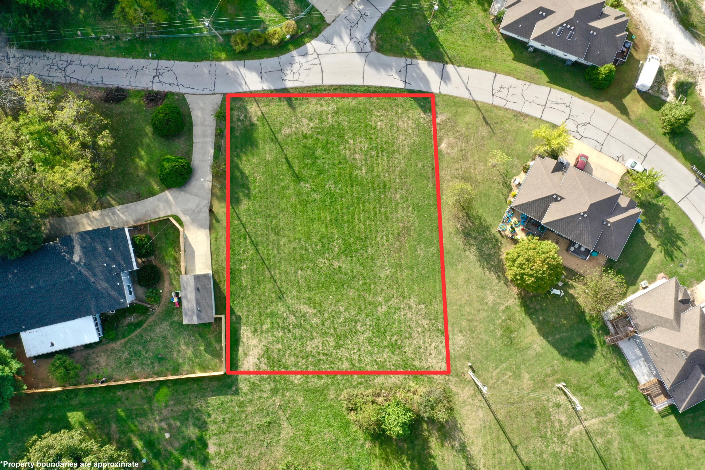 2000 South 16th Avenue Property Photo 2