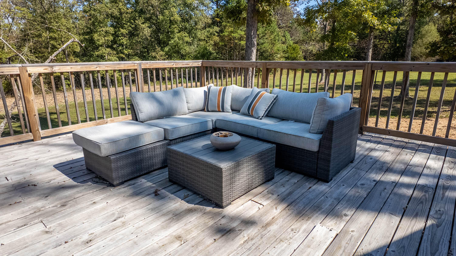 16051 Forrest Drive Property Photo 8