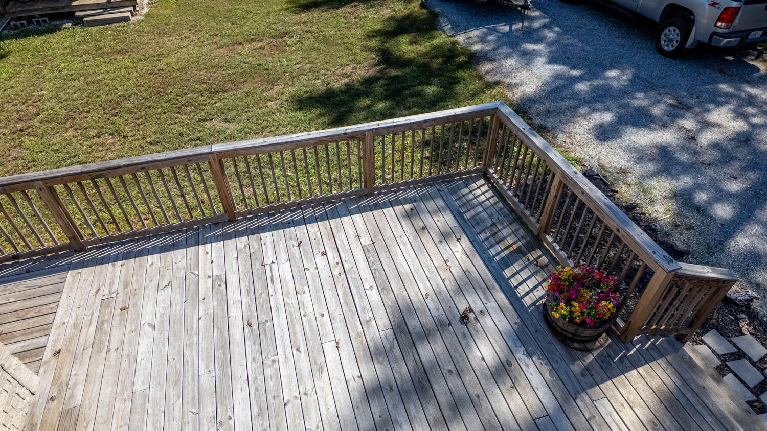 16051 Forrest Drive Property Photo 15