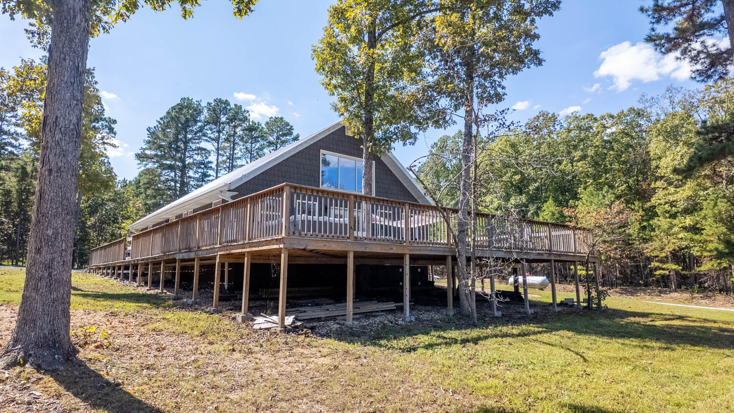 16051 Forrest Drive Property Photo 21