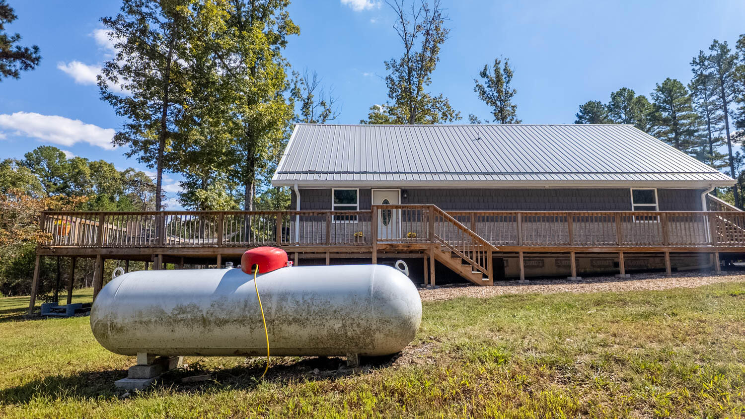 16051 Forrest Drive Property Photo 24