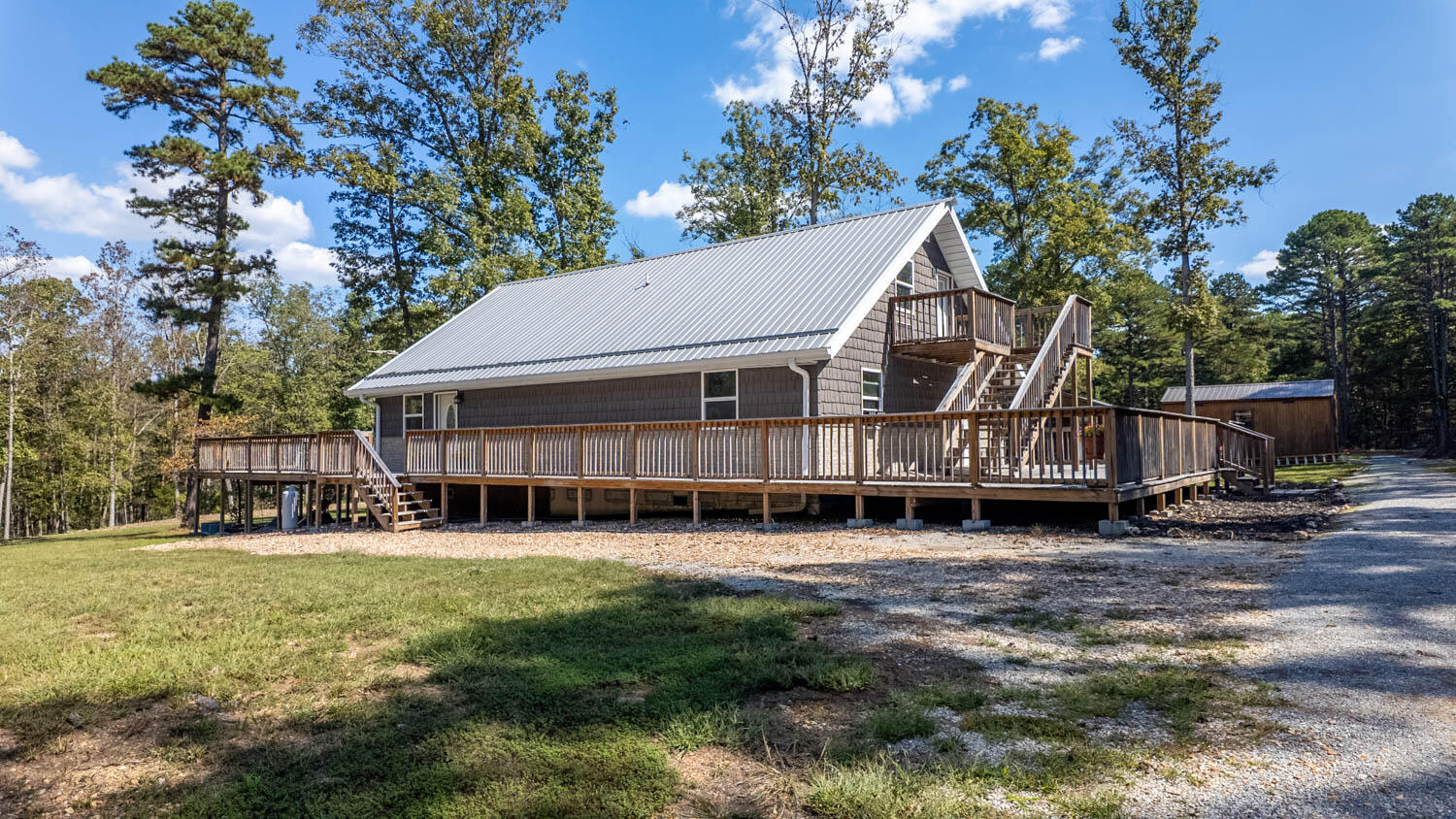 16051 Forrest Drive Property Photo 26