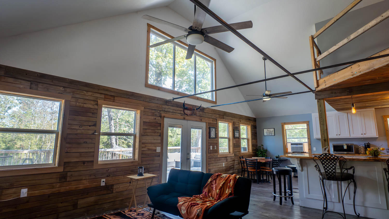 16051 Forrest Drive Property Photo 29