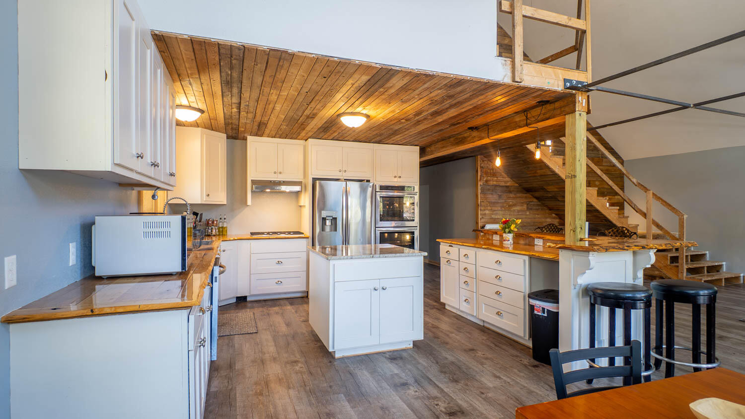 16051 Forrest Drive Property Photo 38