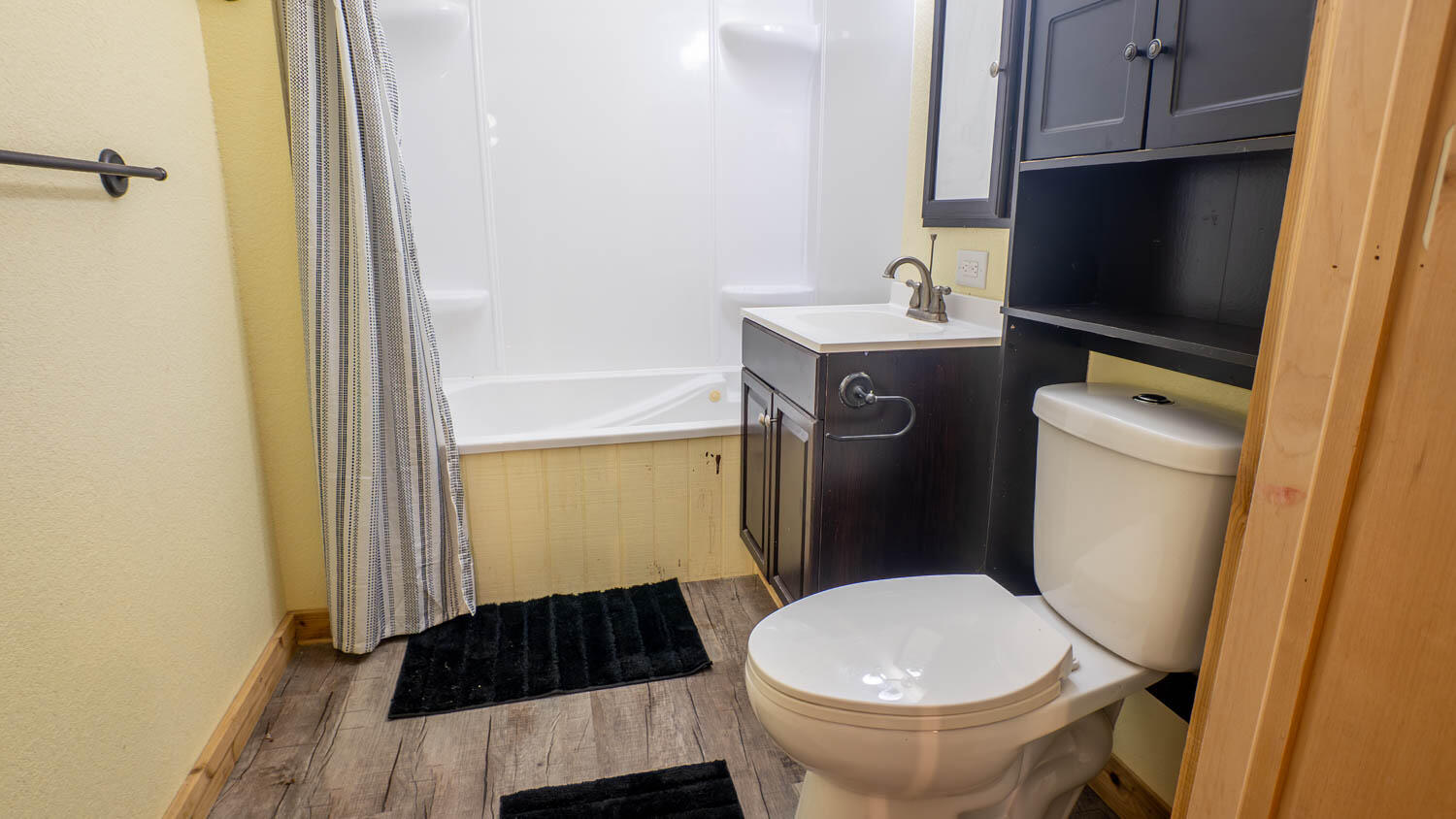 16051 Forrest Drive Property Photo 69