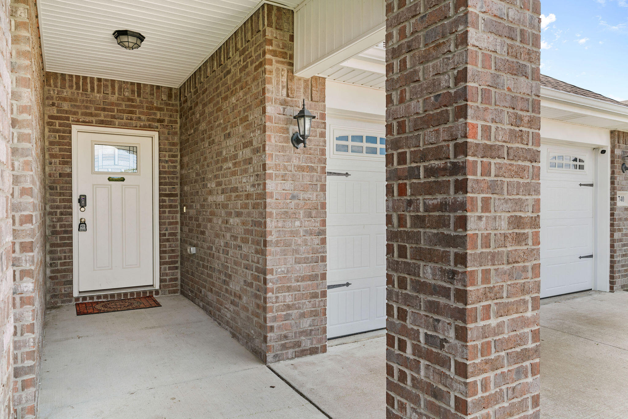 1740 Betenbough Way Property Photo 4