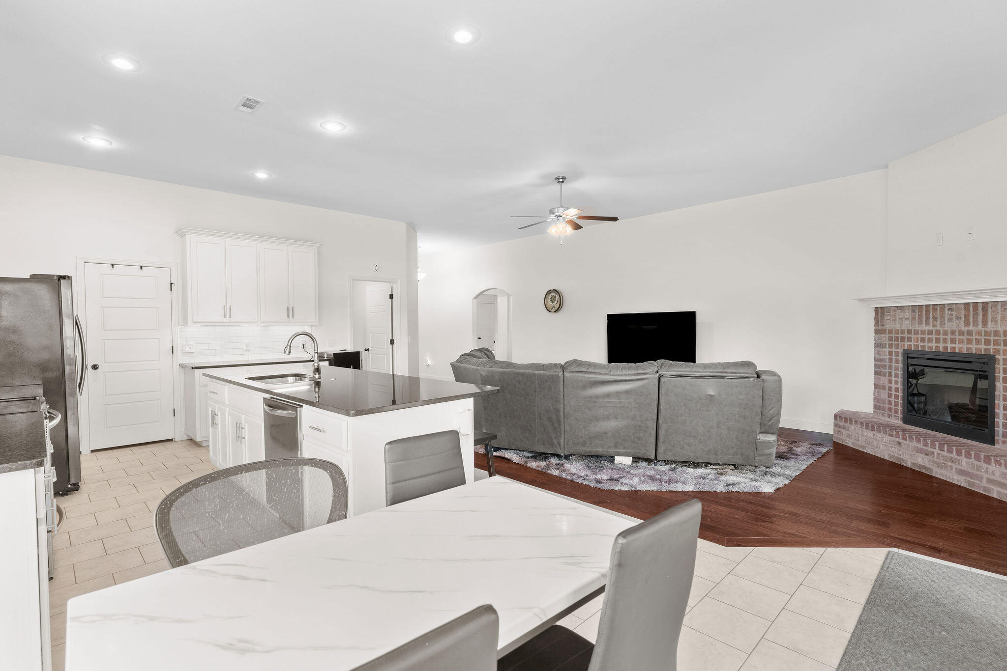 1740 Betenbough Way Property Photo 13