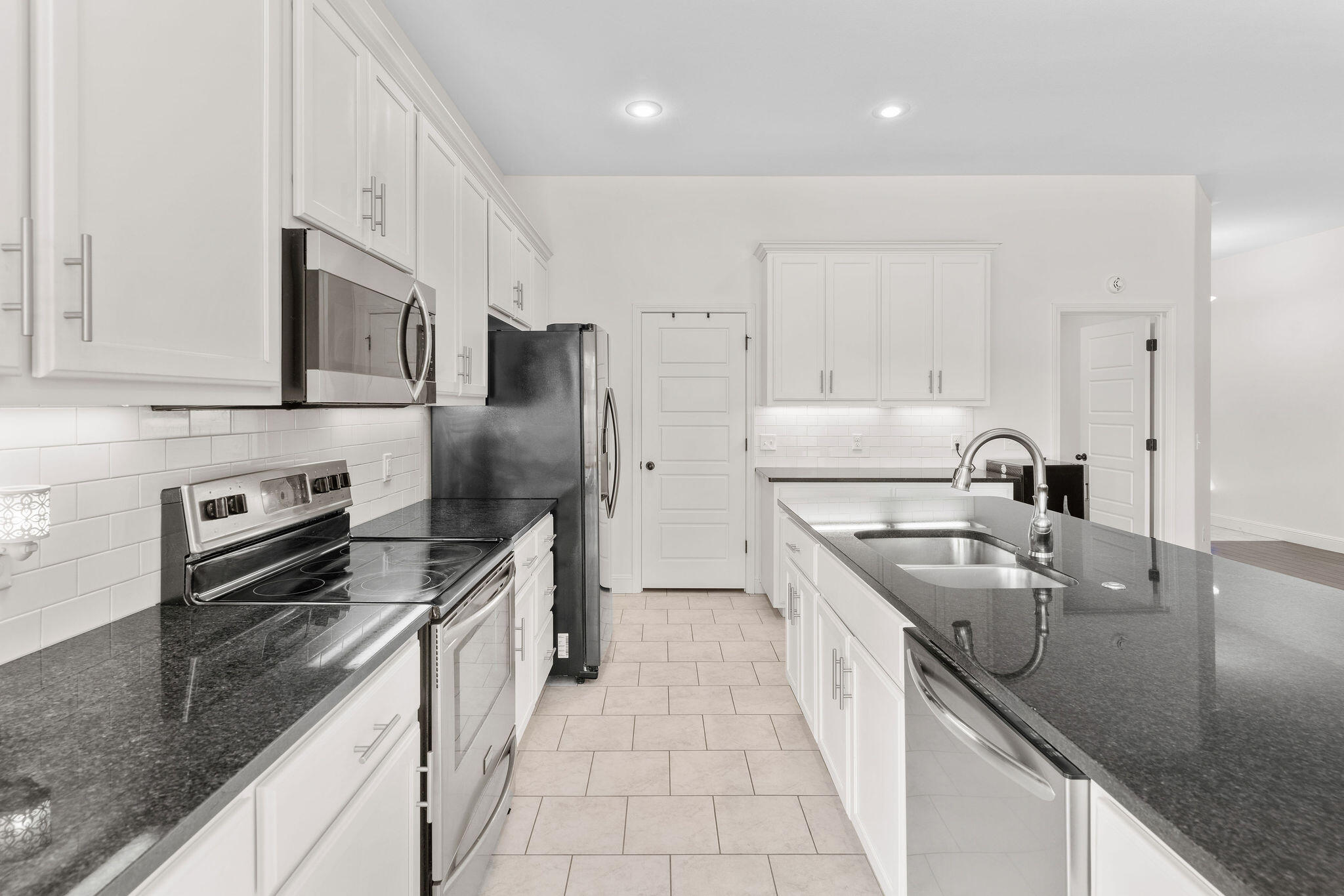 1740 Betenbough Way Property Photo 17