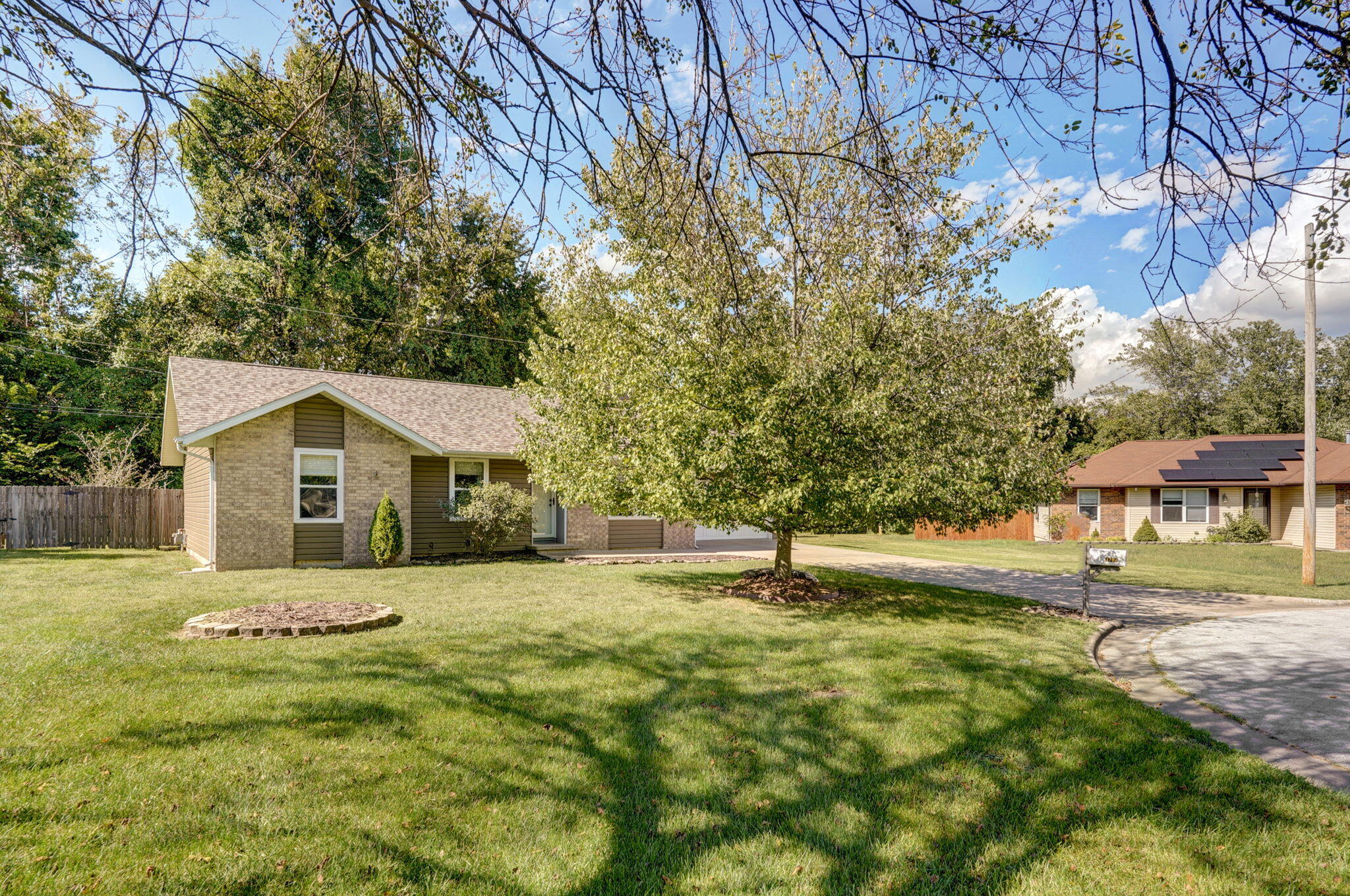 3707 South Swan Court Property Photo 3