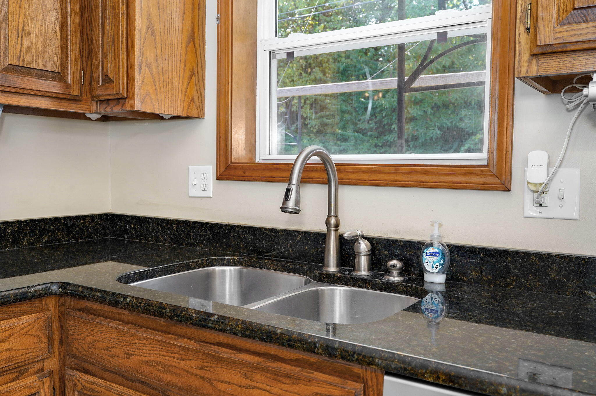 3707 South Swan Court Property Photo 11