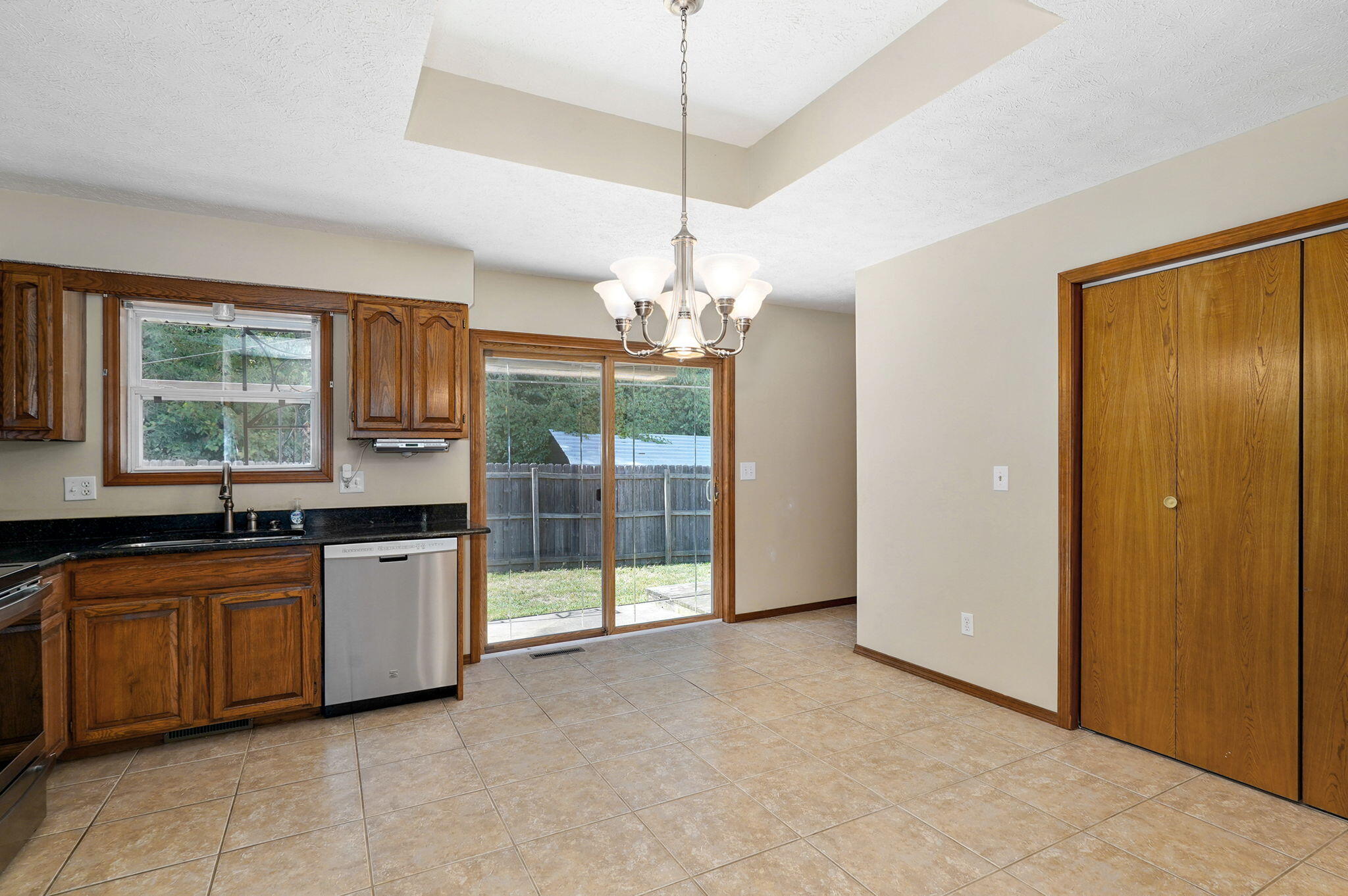 3707 South Swan Court Property Photo 14